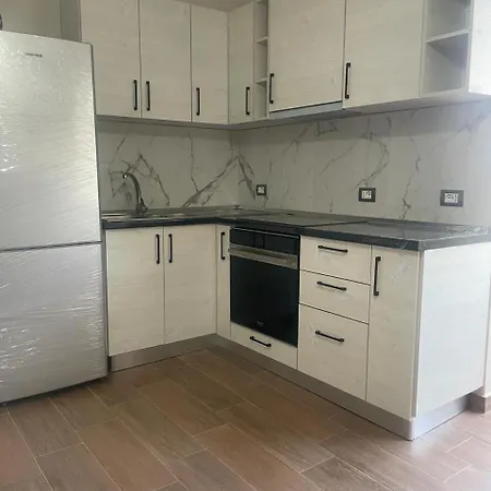 Ilo's Apartmant 티라나